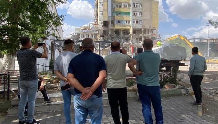 Adıyaman'da ilginç görüntü! Toplanıp film gibi izlediler