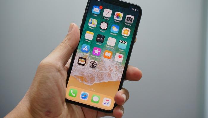 iPhone kullanıcıları dikkat! İmzalamayı durdurdu