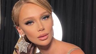 Yaren Alaca pozlarıyla nefes kesti! Dekoltesi dikkat çekti