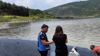 Boğazköy Barajı'nın yüzeyi siyaha büründü! Endişe yarattı...