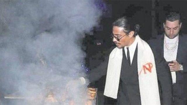 Nusret Beverly Hills'te dünyaca ünlü rapçiye mangal partisi yaptı!