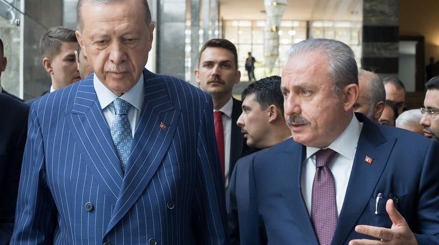 Türkiye sandığa gitti! Meclis Başkanı ve AK Partililerden peş peşe açıklamalar geldi... 'Cumhurbaşkanımızı tebrik ettim'