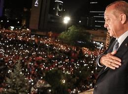 CUMHURBAŞKANI ERDOĞAN BALKON KONUŞMASI CANLI İZLE! Cumhurbaşkanı Erdoğan balkon konuşması ne zaman, nerede ve saat kaçta??