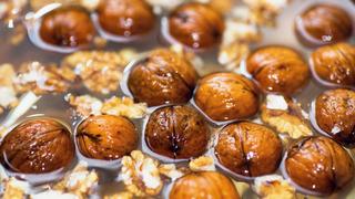 Ceviz suyunun bilinmeyen yararı! Etkisini görenler gözlerine inanamıyor