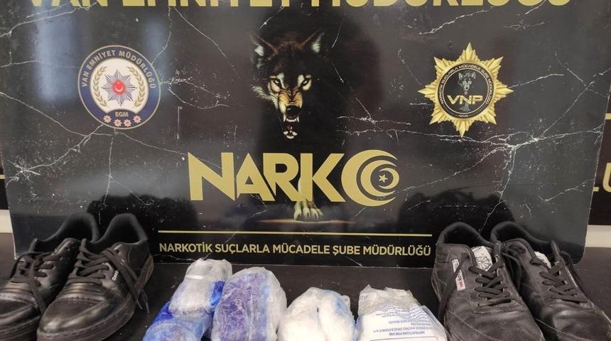 Van’da 2 kilo 115 gram metamfetamin ele geçirildi