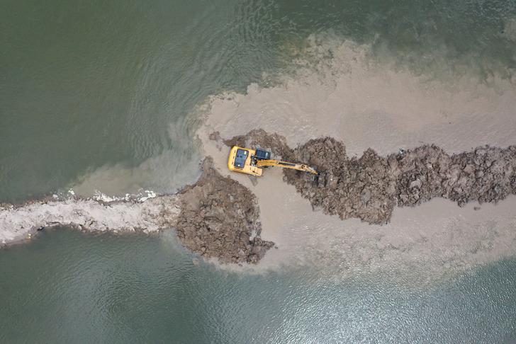 Meriç ve Tunca Nehirlerindeki çalışmalar havadan görüntülendi! Vali, "İlimizin güvenliği açısından çok önemli bir adım" diyerek duyurdu... "Proje birkaç yıl sürecek" G2