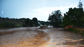 Samsun’un Vezirköprü ilçesinde sağanak sele neden oldu