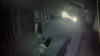 Mangal yapmak için aldıkları iki kilo pirzola bir anda kaybolunca şoke oldular! Görüntüleri izleyince anladılar