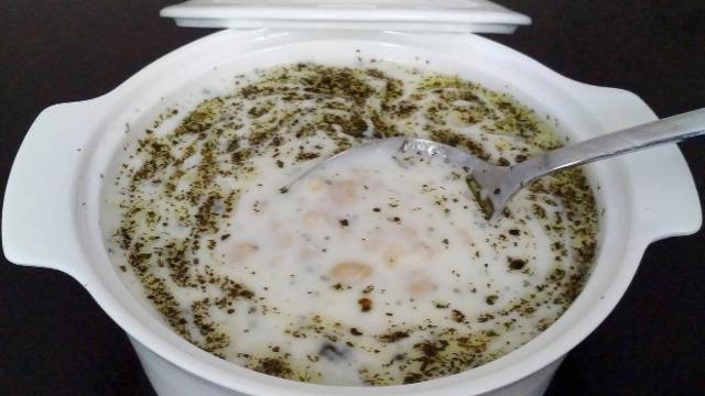 İçinizi ferahlatacak ayran aşı çorbası tarifi! Pratik ayran aşı çorbası nasıl yapılır?