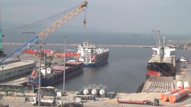 Kötü ve ağır koku tüm ilçeyi sardı! Görmesek dahi yeniden geldiğini anlıyoruz