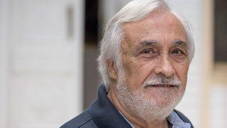 Münir Özkul'un ölüm haberi, öğrencisi Müjdat Gezen'i ağlattı 