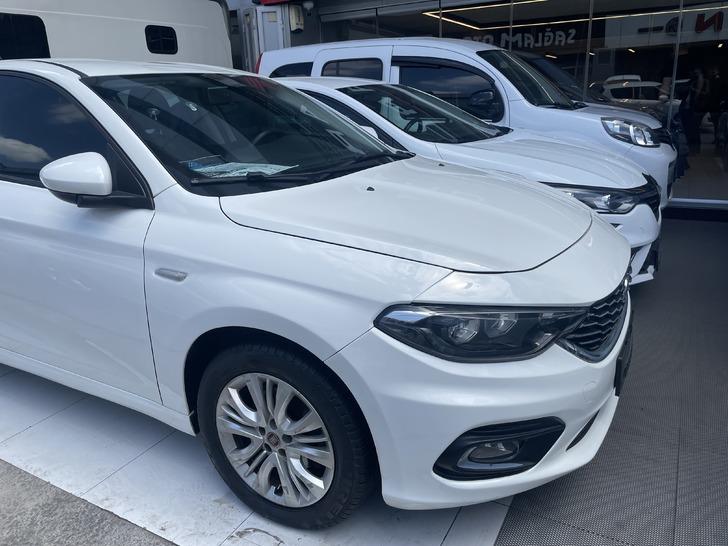 Sıfır otomobilde yeni dönem! Haydarpaşa Garı’ndaki o görüntüler dikkat çekti: Yaklaşık 15 gündür… G4