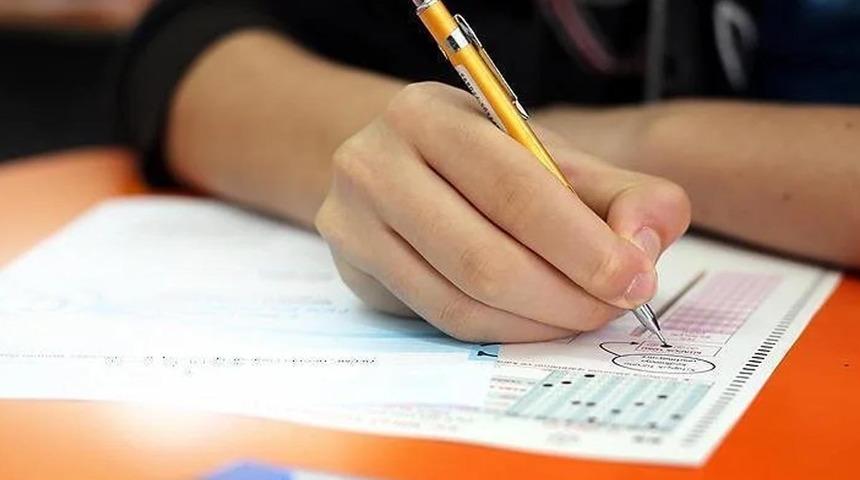 SON DAKİKA | ÖSYM duyurdu... Depremzede YKS adaylarına ulaşım ve barınma desteği