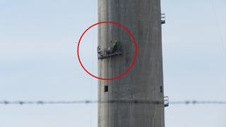 Korku dolu anlar! Halat koptu, 80 metre yükseklikte mahsur kaldılar