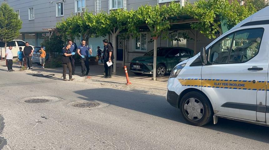 Kocaeli'de çıkan bıçaklı ve silahlı kavgada 1 kişi öldü