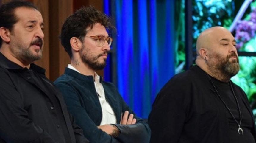 MasterChef'te stüdyo karıştı! Böylesi ilk kez görüldü! "Aklımla dalga geçiyorsunuz herhalde?"