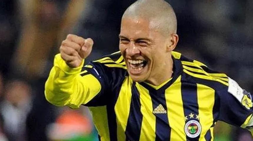 Alex de Souza İstanbul'a geliyor! Şampiyonlar Ligi'nde maç yorumlayacak