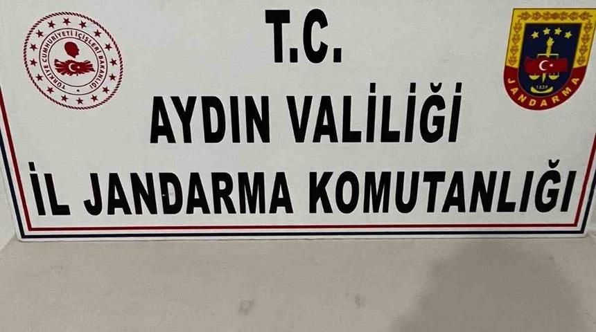 Didim’de uyuşturucu ve tabanca ele geçirildi