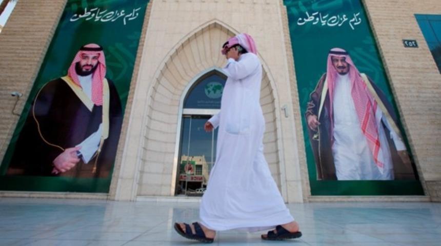 Suudi Arabistan'da yeni saray operasyonu: Prensler g&ouml;zaltında