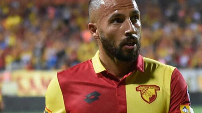 Yasin Öztekin'den şaşırtan karar! Göztepe'de futbolu bırakmak istiyor...