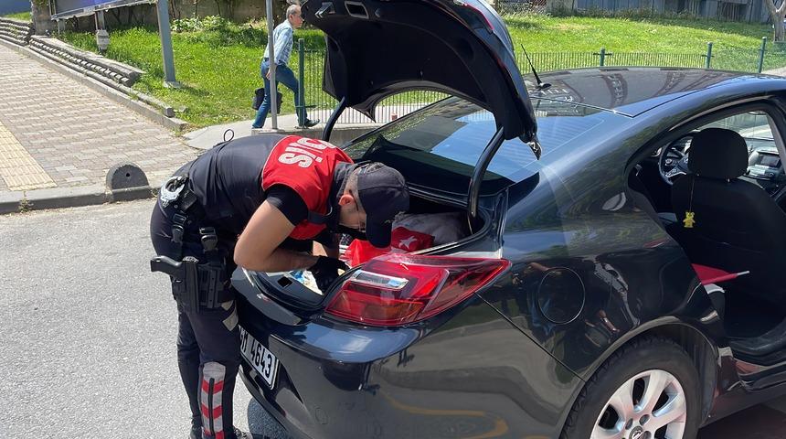İstanbul'da okul çevreleri ve servis araçlarında denetim yapıldı