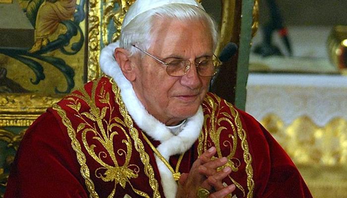 Gündem yaratan iddia: Kuzeni, Papa 16. Benedikt'in mirasını reddetti