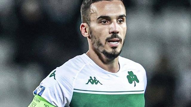 Yeni sezonun ilk transferi Dimitrios Kourbelis! Hayırlı uğurlu olsun…