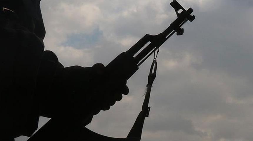 Terör örgütünde çözülme sürüyor! 5 PKK'lı terörist ikna yoluyla teslim oldu