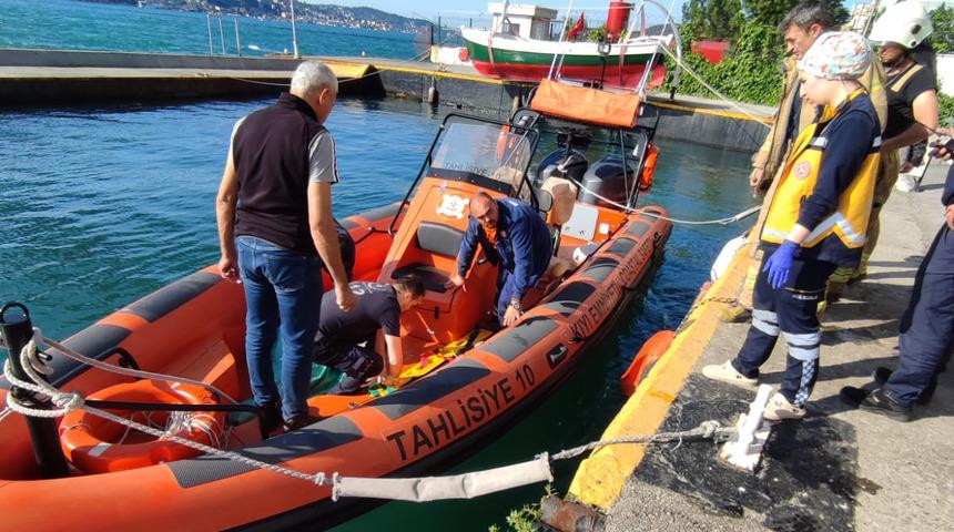 Üsküdar'da denize düşen çocuk kurtarıldı