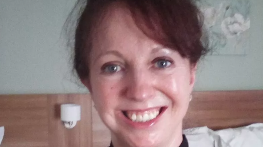 Ev sahibi ve kiracısı birbirine girdi! “Evimde fuhuş yapıyorsunuz” diyerek saldırdı... Tokat attı, arabasını parçaladı