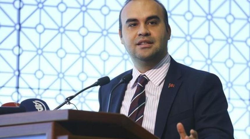 MEHMET FATİH KACIR kimdir, kaç yaşındadır? YENİ SANAYİ VE TEKNOLOJİ BAKANIMehmet Fatih Kacır aslen nereli, evli mi?