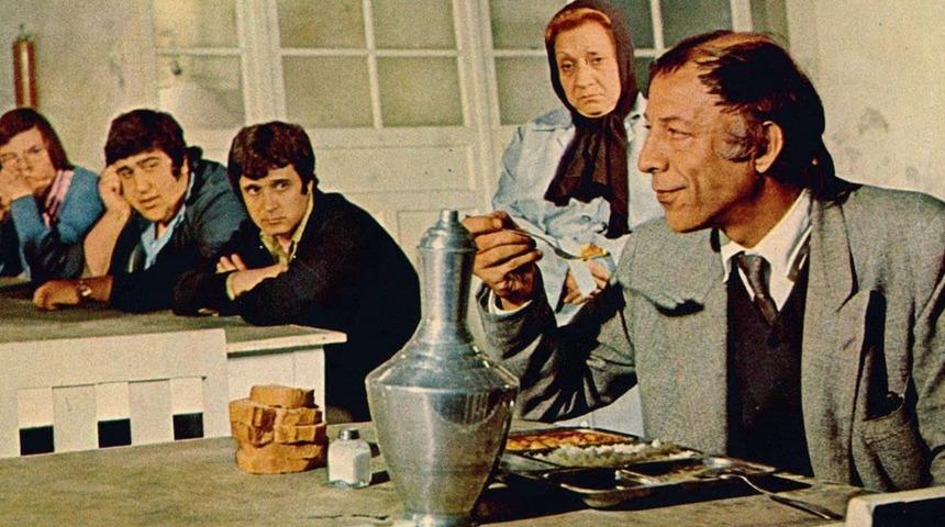 En iyi Türk filmleri 2023 - Yeşilçam ve Türk sinemasının en sevilen filmleri