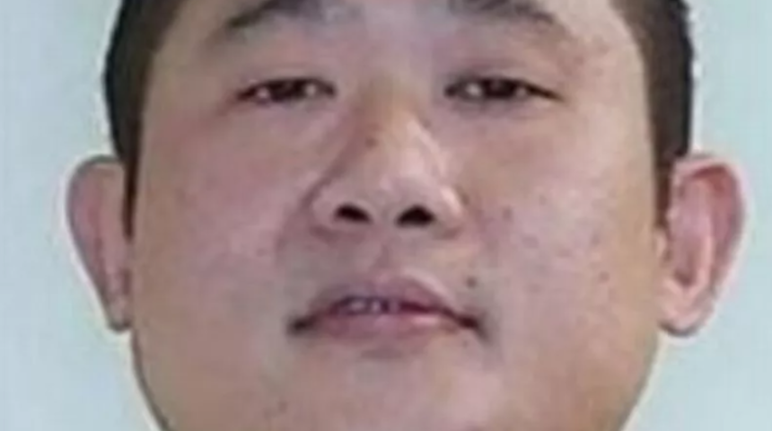 Sevgilisini kalbinden bıçaklayarak öldürdü! Cansız bedenini çöpe attı... İnternetteki aramaları dehşete düşürdü