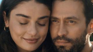 Ekin Koç ve Ayça Ayşin Turan’ın başrollerini paylaştığı “Sen İnandır” filminin ilk fragmanı geldi... Romantik halleri beğenildi