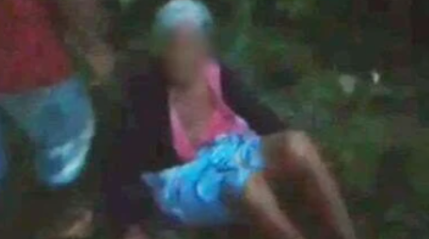 97 yaşındaki kadını kızı ormanda bırakıp kaçtı! Tüm gece yağmurda ıslanan kadını torunları böyle kurtardı