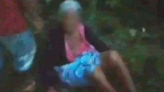 97 yaşındaki kadını kızı ormanda bırakıp kaçtı! Tüm gece yağmurda ıslanan kadını torunları böyle kurtardı