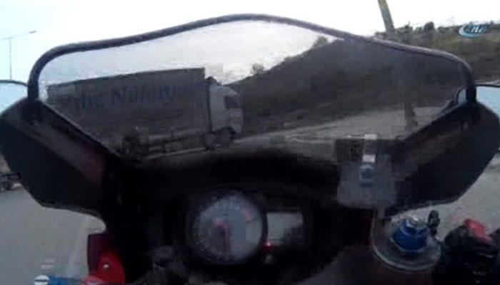 İki motorcunun hayatını kaybettiği kaza kask kamerasında