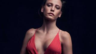  Serenay Sarıkaya İtalyan yapımcılarla görüşecek!