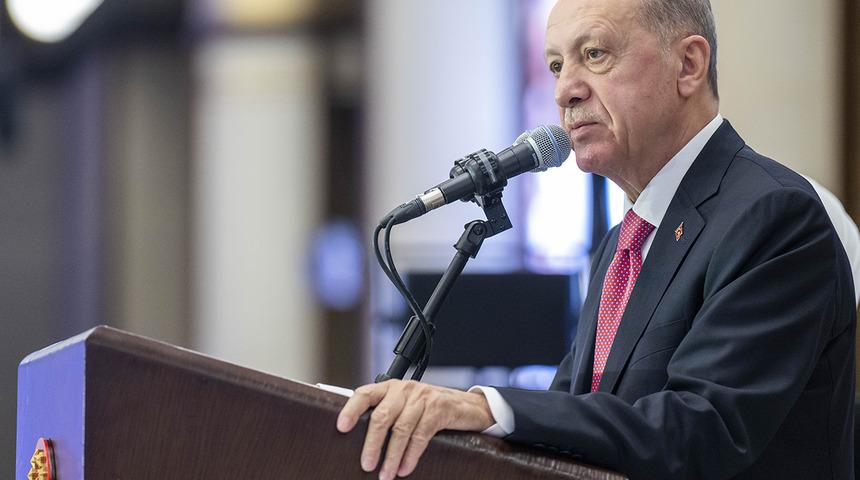 Erdoğan'dan eski cumhurbaşkanı Abdullah Gül'e teşekkür!