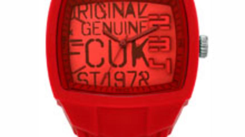 Yılbaşı Gecesi Kolunuzda Kırmızı Olsun