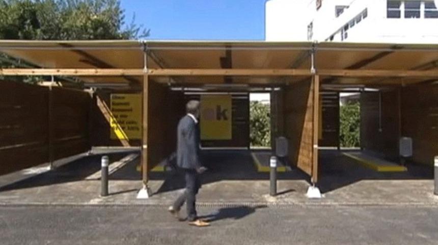 İsvi&ccedil;re'de arabada fuhuş artınca, cinsel ilişki kutuları inşa edildi!