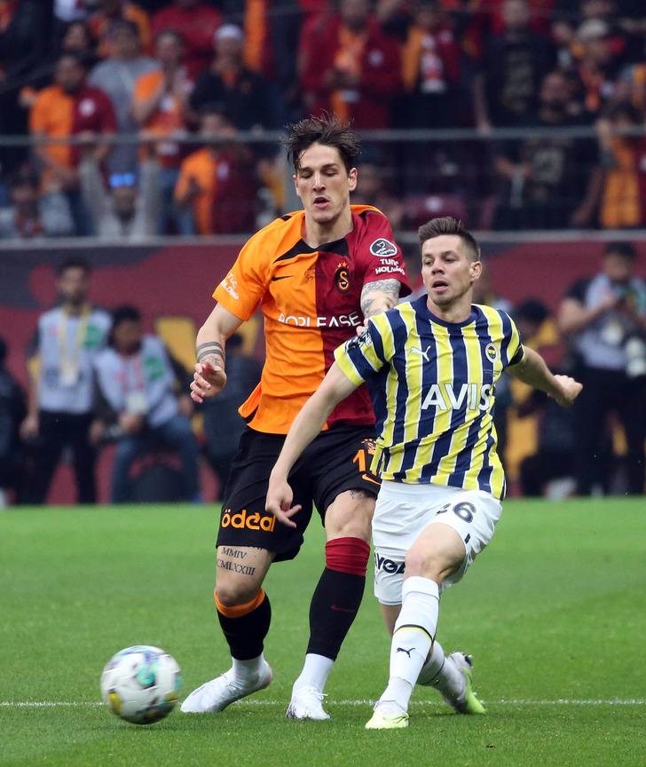 Spor yazarlarlarından Galatasaray-Fenerbahçe derbisi sonrası olay sözler!  G4