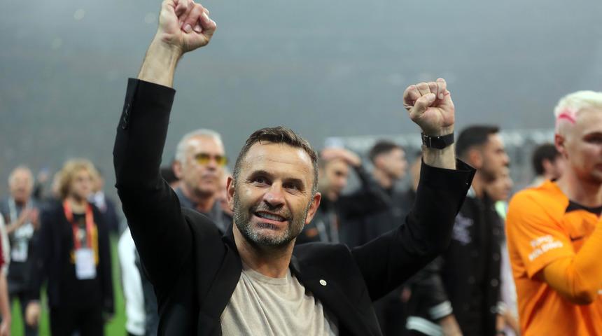 SON DAKİKA | Galatasaray'dan 'şampiyon' hocayla devam kararı! Okan Buruk'un sözleşmesi 1 yıl uzatıldı