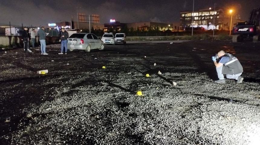 Kocaeli'de iki grup arasında çıkan silahlı kavgada 5 kişi yaralandı