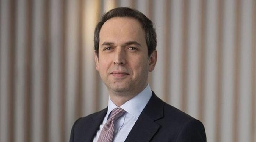 Alparslan Bayraktar kimdir, kaç yaşında? Enerji ve Tabii Kaynaklar Bakanı Alparslan Bayraktar evli mi, nereli? Teşekkür ederken duygulandı