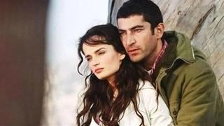 Acı Hayat dizisinin Nermin'i Selin Demiratar'ın son hali! Güzelliğin hiç değişmiyor