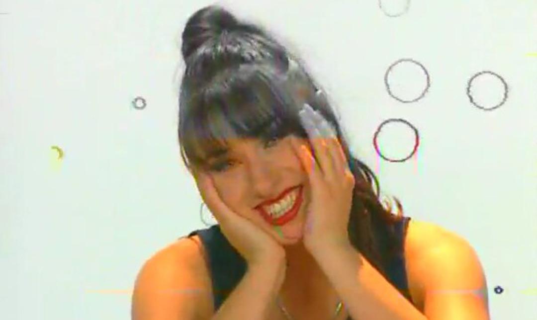 90'ların sevilen şarkıcısı Rengin bakın şimdi ne yapıyor?