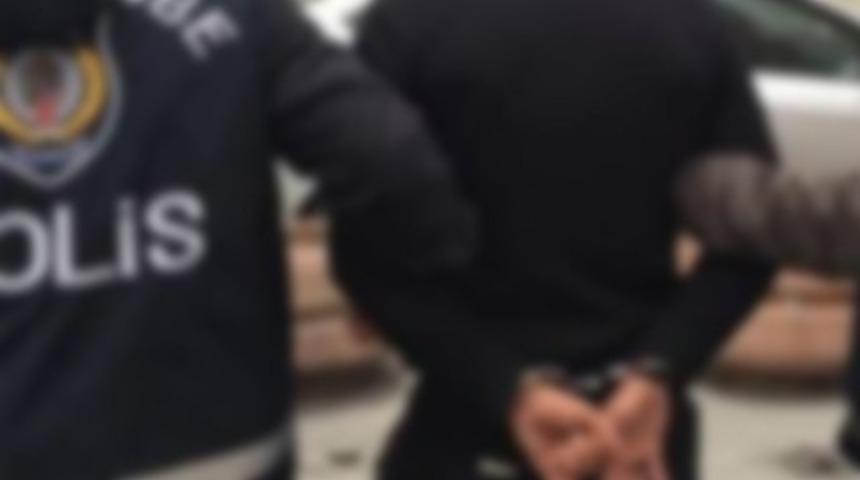 Tahliye edilen akademisyenlere yakalama kararı