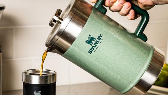 Fiyatı düştü! Stanley Klasik French Press Termos kısa süreliğine indirimde