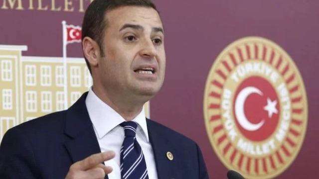 AHMET AKIN kimdir, kaç yaşında, nereli? CHP MYK Üyesi Ahmet Akın hangi görevlerde bulundu?
